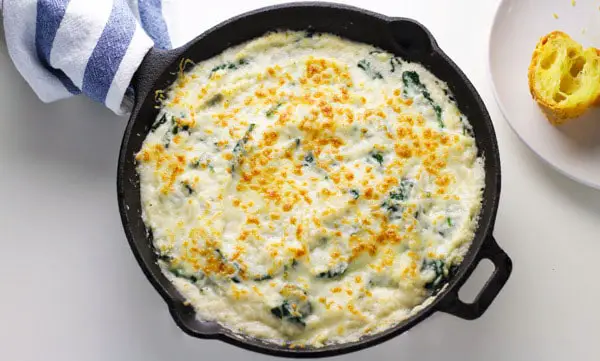 Cheesy Cauliflower Spinach Dip